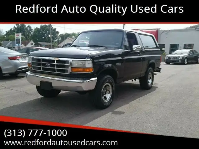 1994 Ford Bronco XLT 2dr 4WD SUV