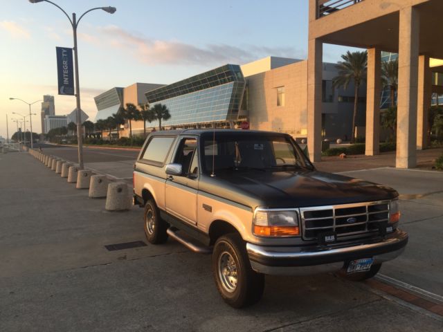 1994 Ford Bronco XLT