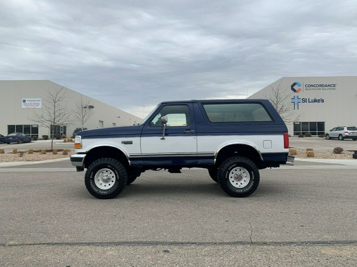 1994 Ford Bronco XLT