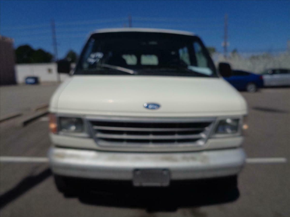 1994 Ford E-Series Van