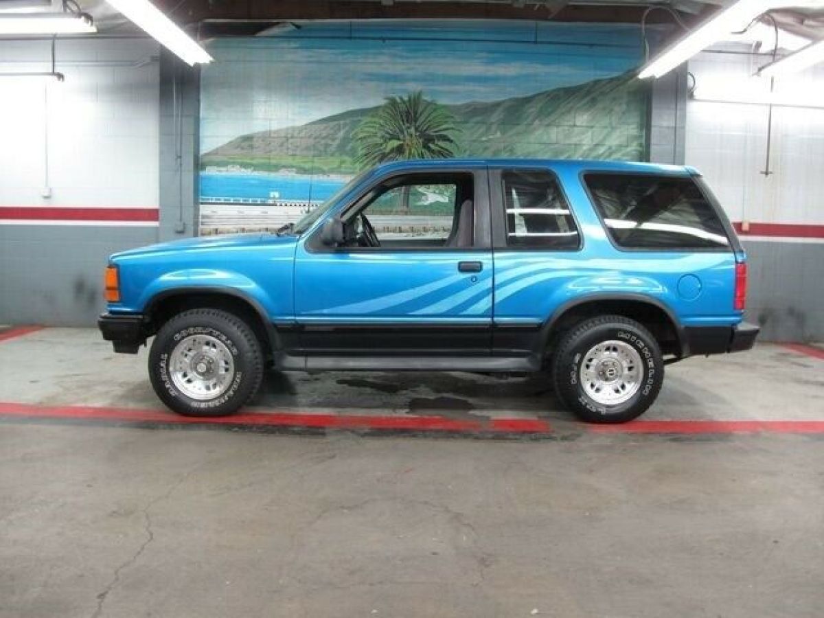 1994 Ford Explorer Sport 2Dr 4X4 5Spd. Runs Great !