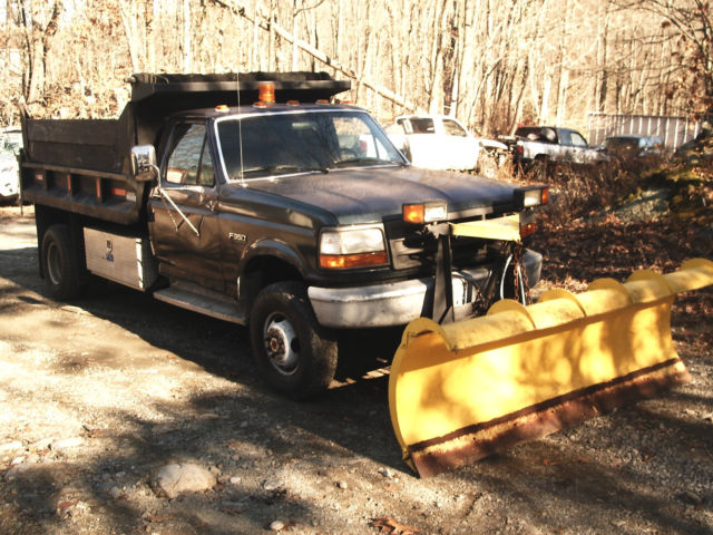 1994 Ford F-350 XL Cab & Chassis 2-Door
