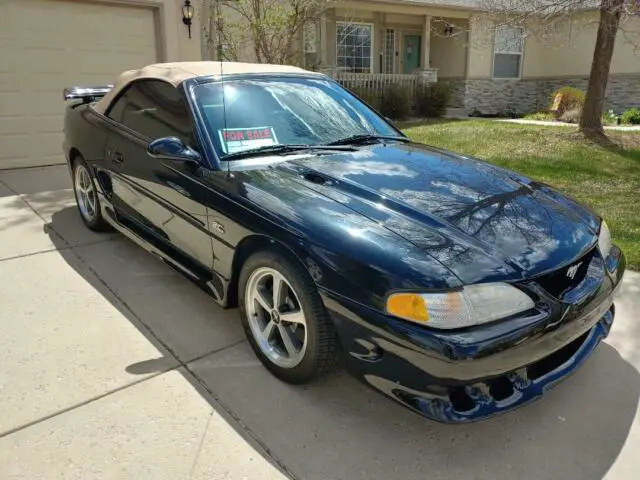 1994 Ford Mustang CONVERTABLE