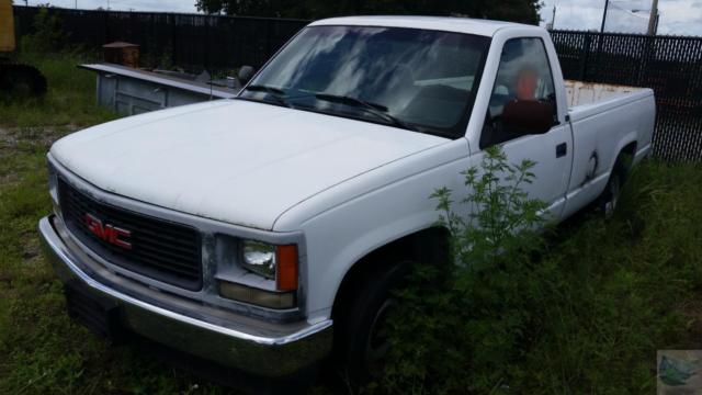 1994 GMC Sierra 1500 SL Reg. Cab 6.5-ft. Bed 2WD