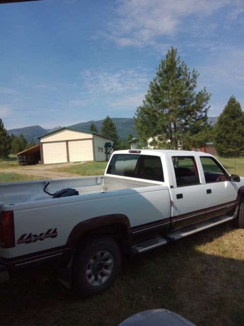 1994 GMC Sierra 3500 maroon