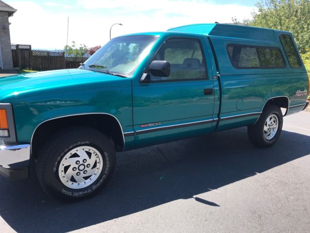 1994 GMC Sierra 1500 GMC Sierra Truck SL Regular Cab 4x4 Low Miles