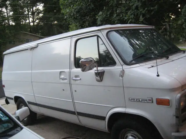 1994 GMC P25/P2500 Van