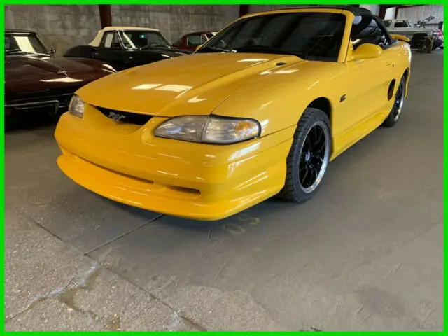 1994 Ford Mustang GT 2dr Convertible