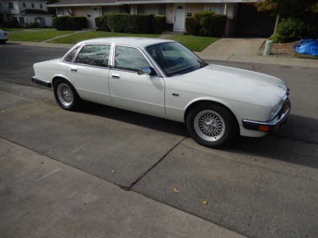 1994 Jaguar XJ12