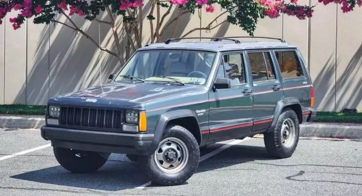 1994 Jeep Cherokee SPORT