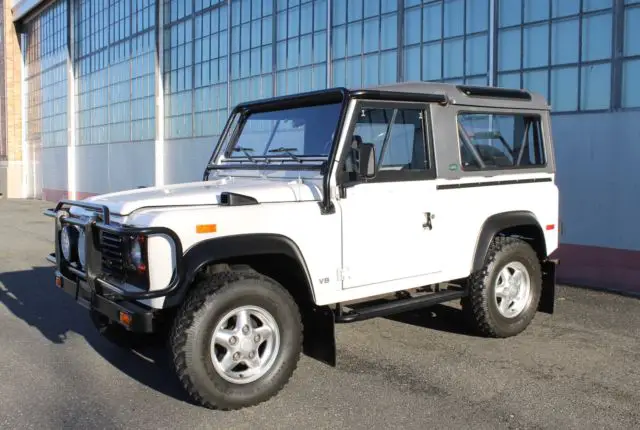 1994 Land Rover Defender 90 NAS