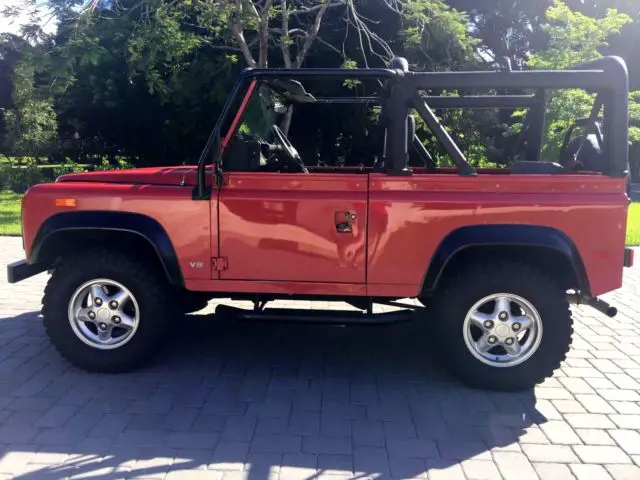 1994 Land Rover Defender Base Sport Utility 2-Door