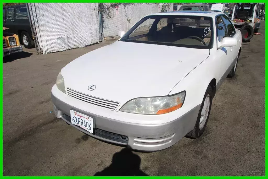 1994 Lexus ES