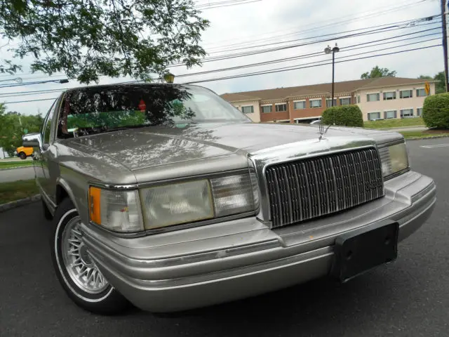 1994 Lincoln Town Car