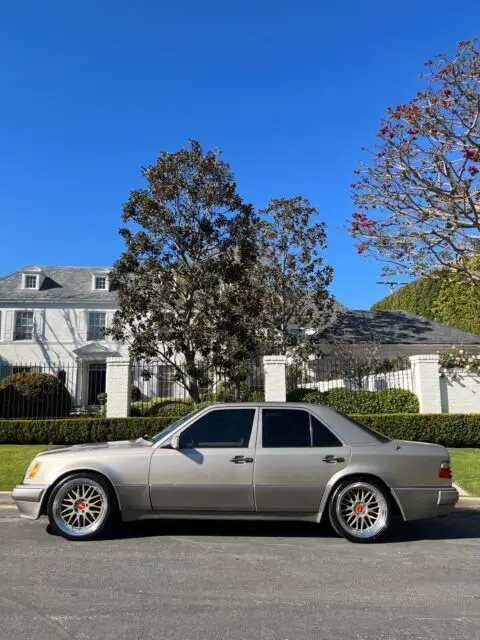 1994 Mercedes-Benz 500-Series 500