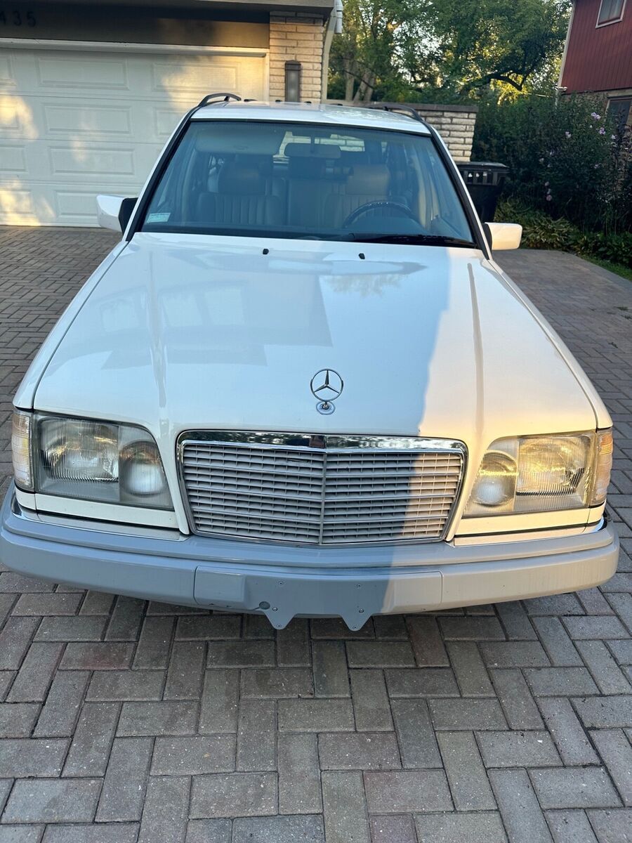 1994 Mercedes-Benz E-Class 320