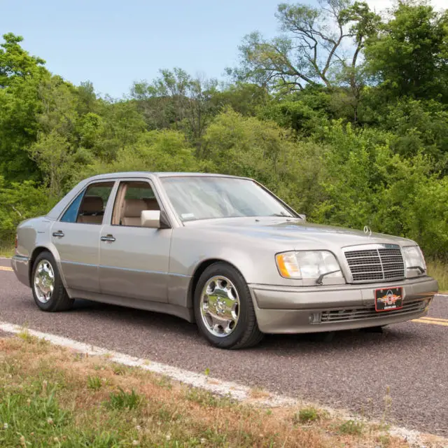 1994 Mercedes-Benz E-Class