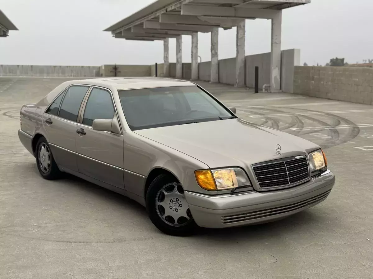 1994 Mercedes-Benz S-Class 320