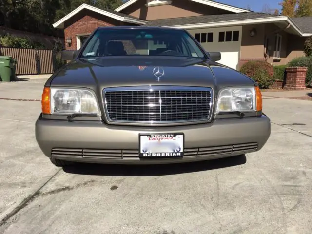 1994 Mercedes-Benz S-Class