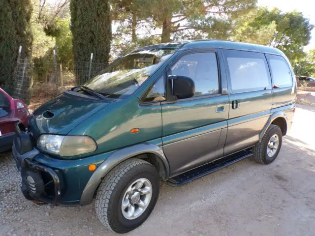 1994 Mitsubishi Delica L400 Exceed