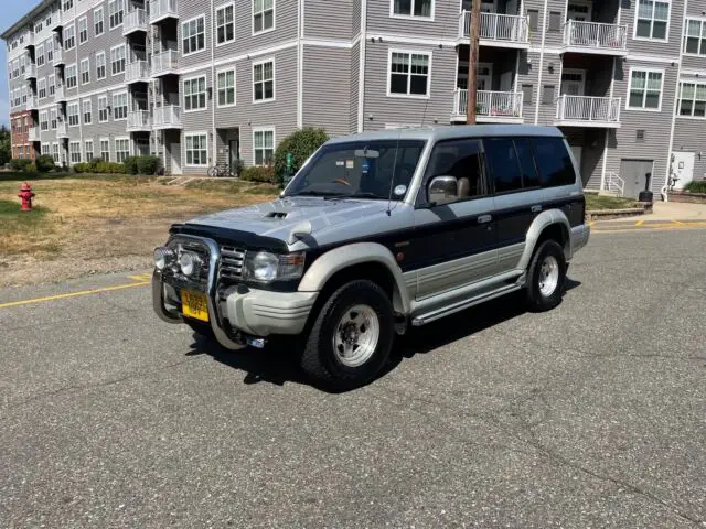 1994 Mitsubishi Pajero Exceed