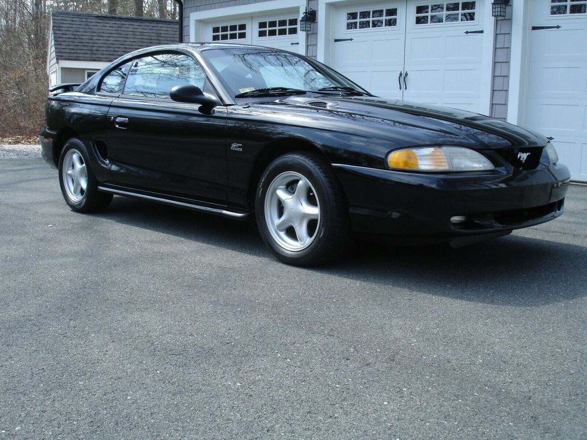 1994 Ford Mustang