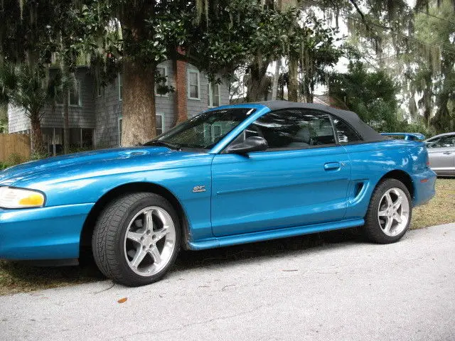 1994 Ford Mustang