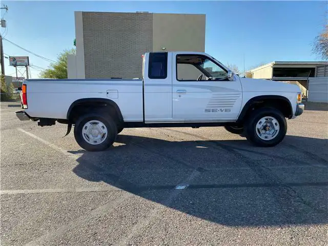 1994 Nissan Other Pickups SE V6 4x4