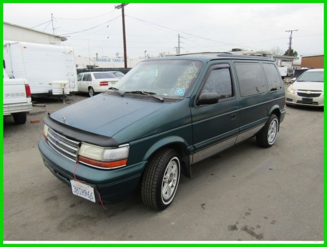 1994 Plymouth Voyager