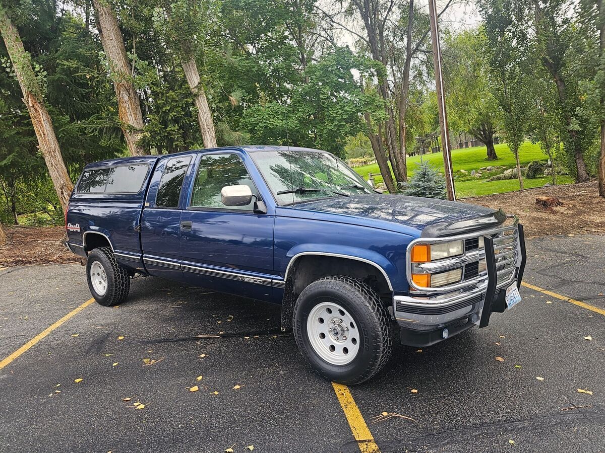 1994 Chevrolet C/K Pickup 2500 2500 350 V8 4X4 XCAB SHORT BED RUST FREE