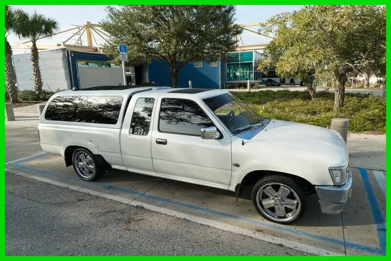 1994 Toyota 2WD Trucks SR5 V6 2dr Extended Cab SB