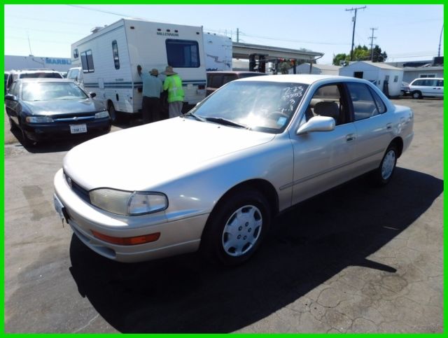 1994 Toyota Camry LE