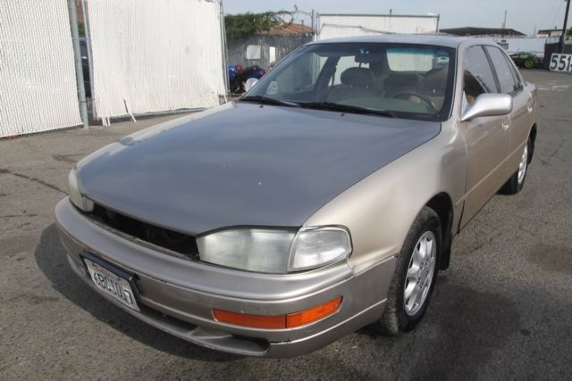 1994 Toyota Camry XLE Sedan 4-Door