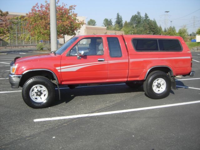 1994 Toyota Tacoma Pickup 4x4 SR5