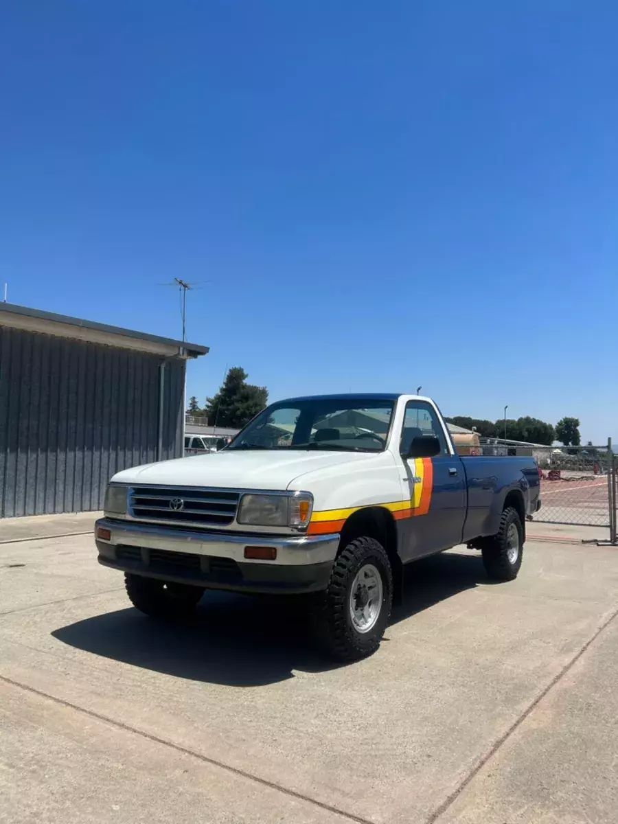 1994 Toyota T100 DLX