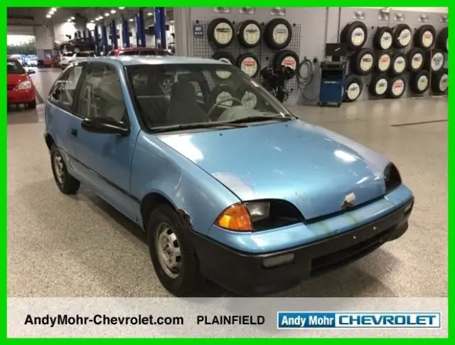 1994 Geo Metro Base Hatchback 2-Door