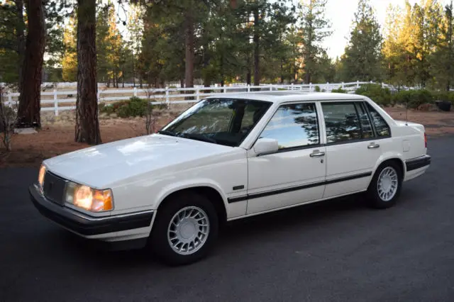 1994 Volvo 960 Sedan 4-Door