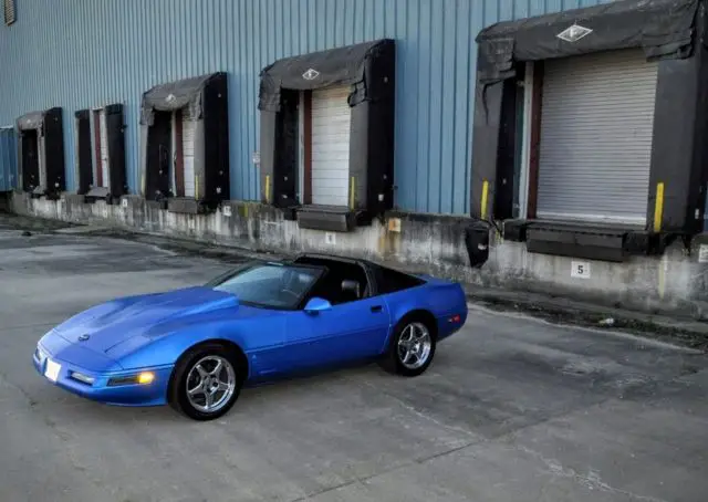 1985 Chevrolet Corvette Base Hatchback 2-Door