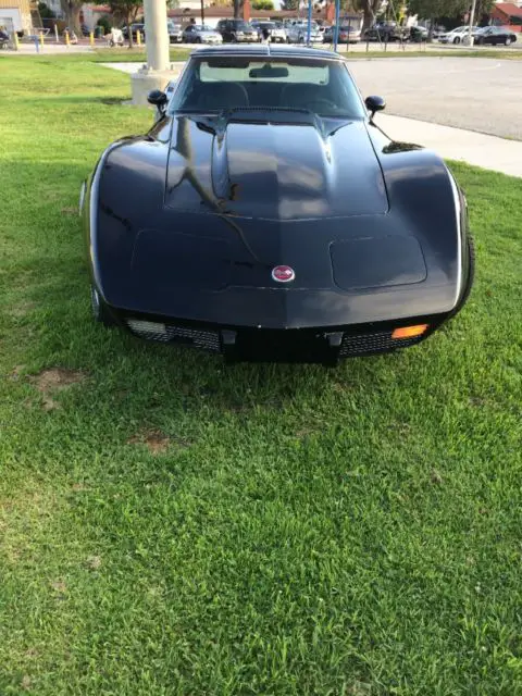 1976 Chevrolet Corvette 2door