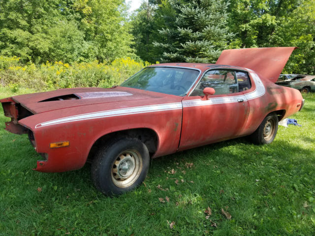 1974 Plymouth Road Runner Base Coupe 2-Door
