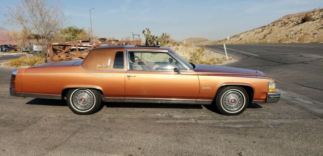 1983 Cadillac Fleetwood Brouham d'elegance