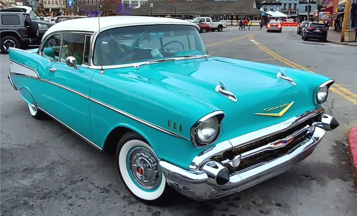 1957 Chevrolet Bel Air/150/210