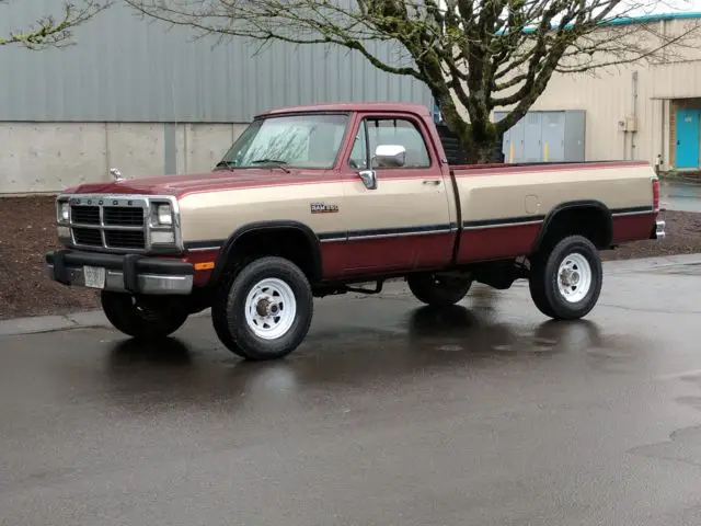 1992 Dodge Other Pickups LE