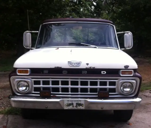 1965 Ford F-100