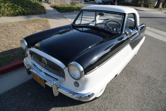 1959 Nash Metropolitan --