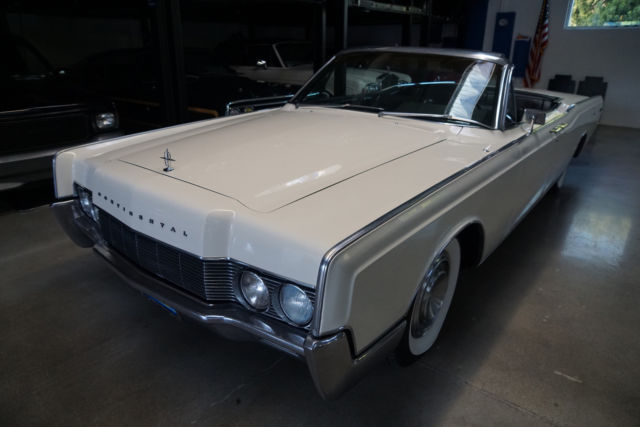 1967 Lincoln Continental 4 DOOR CONVERTIBLE --