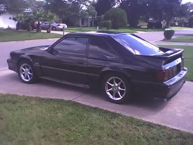 1990 Ford Mustang GT