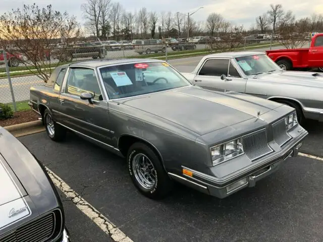 1986 Oldsmobile Cutlass Supreme