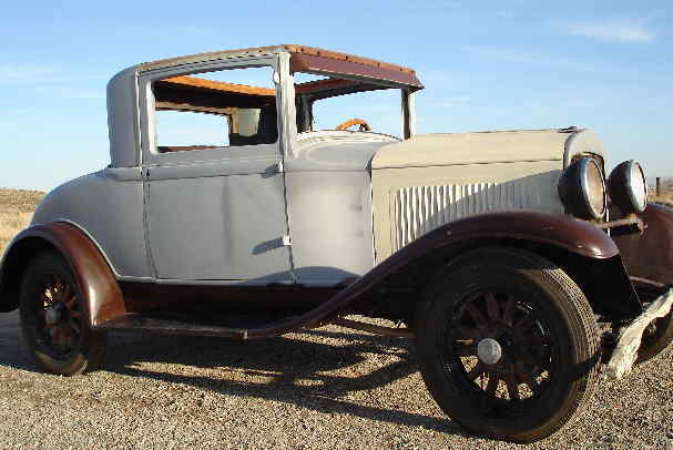 1929 Plymouth Bussness Coupe Wooden