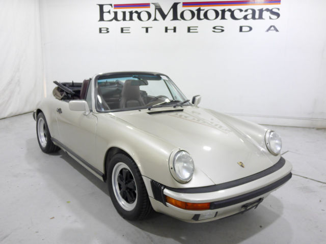 1989 Porsche 911 2dr Cabriolet